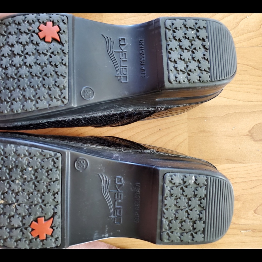 Dansko XP - Picture 3 of 6